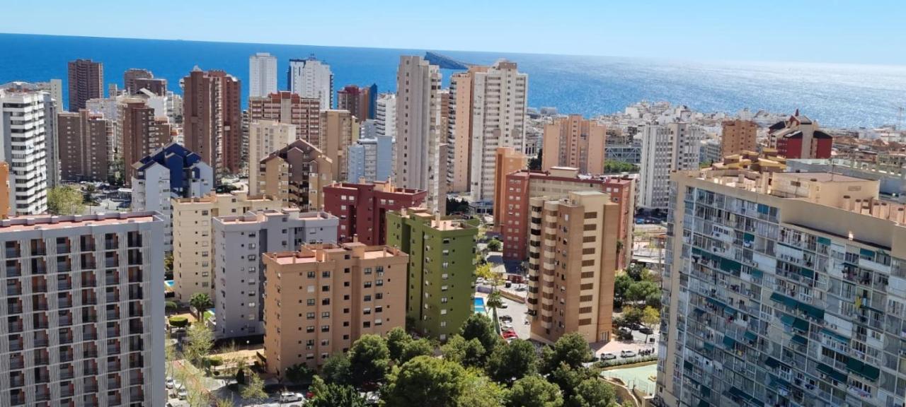 Appartamento Panoramic View Benidorm Esterno foto