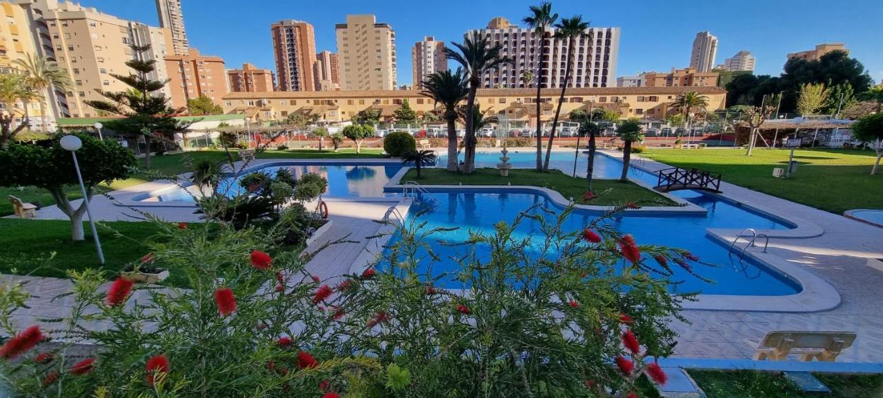 Appartamento Panoramic View Benidorm Esterno foto